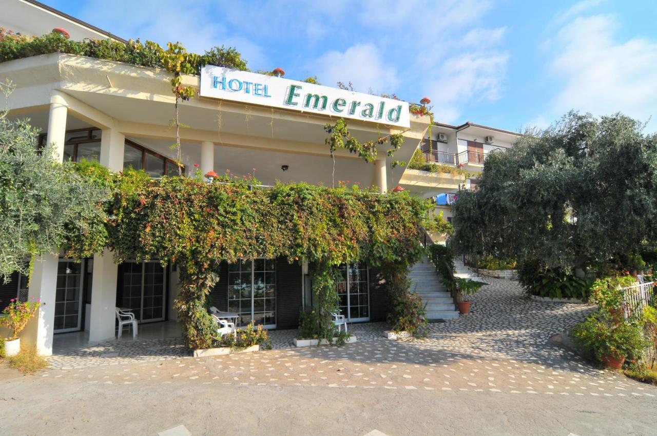 Hotel Emerald Chrisi Ammoudia Exterior foto