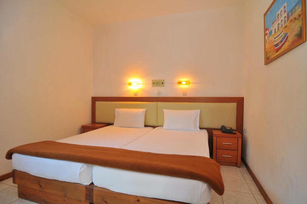 Hotel Emerald Chrisi Ammoudia Exterior foto