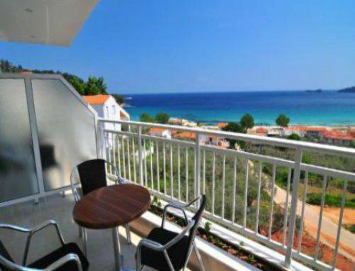 Hotel Emerald Chrisi Ammoudia Exterior foto